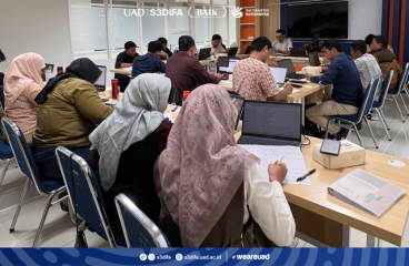 MOMEN PERDANA GELAR UJIAN TEORI DIFA03 BERJALAN KHIDMAT - Program Studi